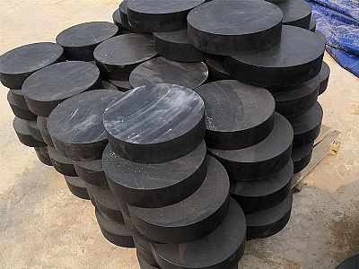 梁子湖板式橡胶支座由若干层橡胶片与薄钢板经加压硫化